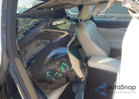 2017 Infiniti Q60 2.0T Premium z USA, uszkodzony, nr VIN JN1CV7EKXHM110398